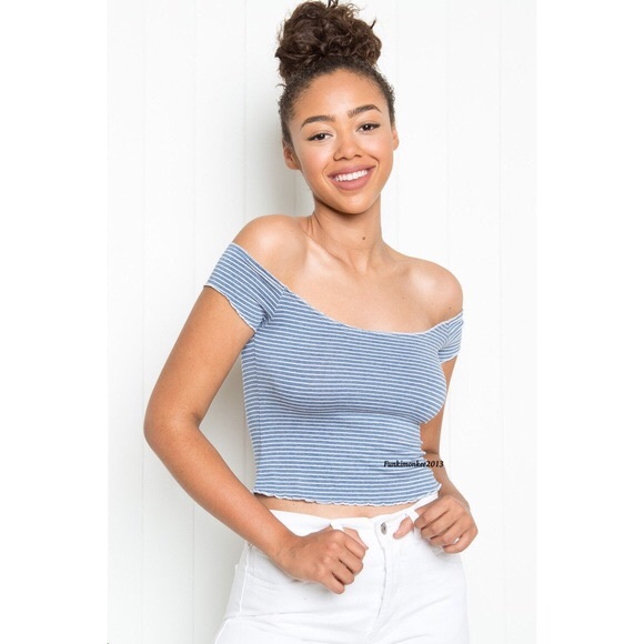 brandy melville off the shoulder top! - Picture 2 of 2